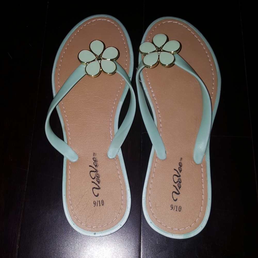 Flip flops